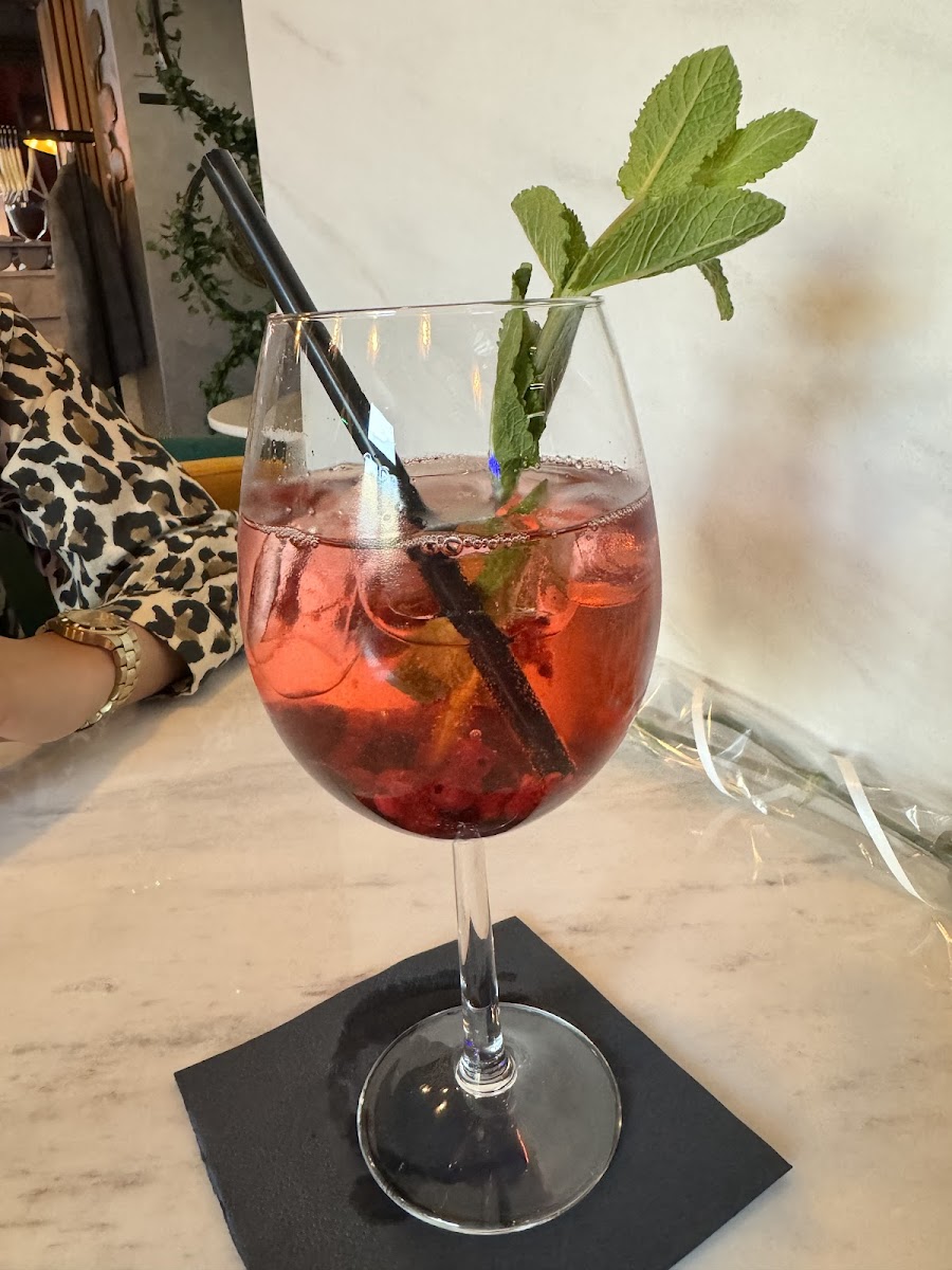 Atelier - Cafe & Restaurant-4